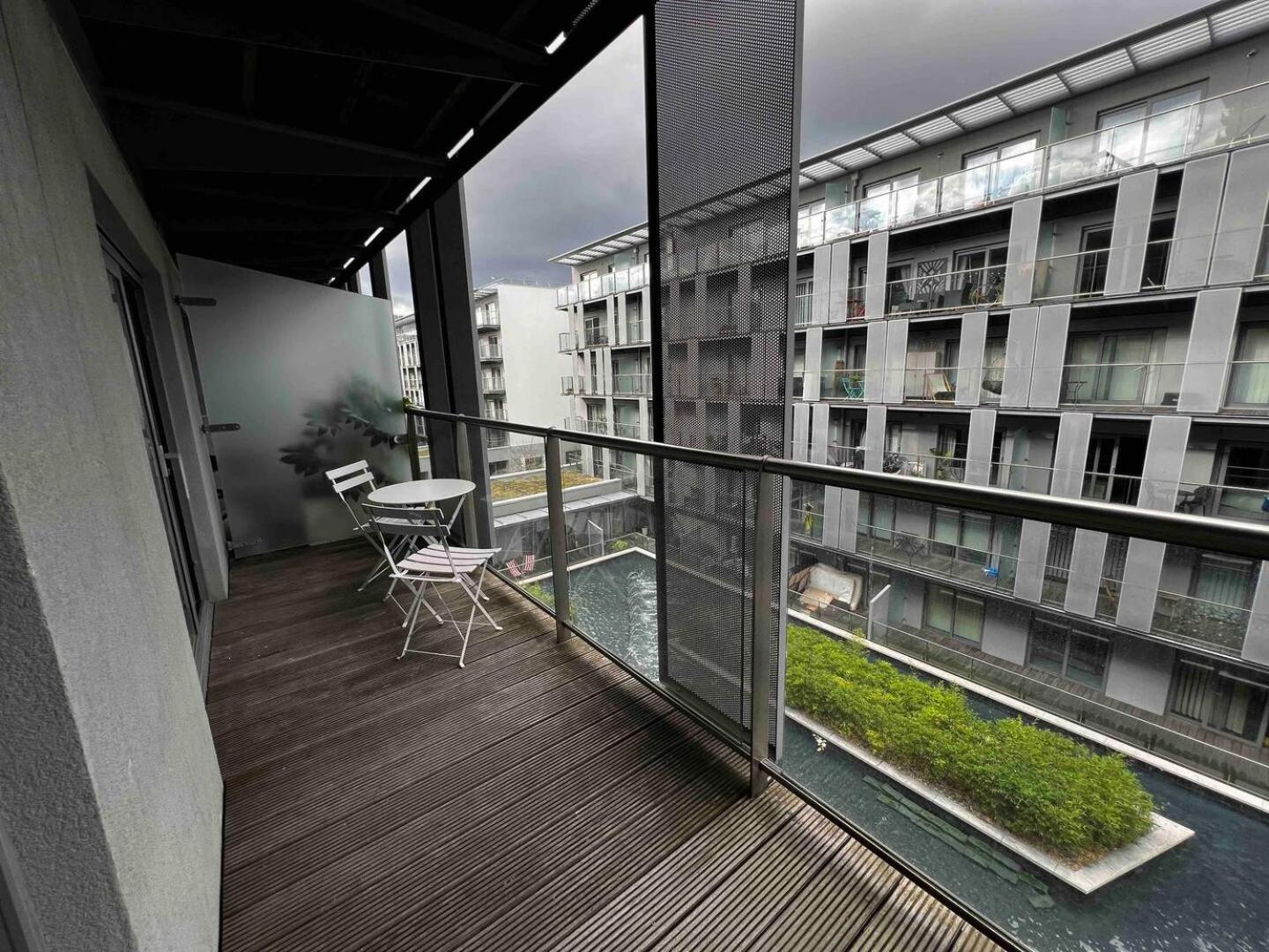 Stylish 1-Bed Flat With Sofa-Bed In London Apartamento Exterior foto